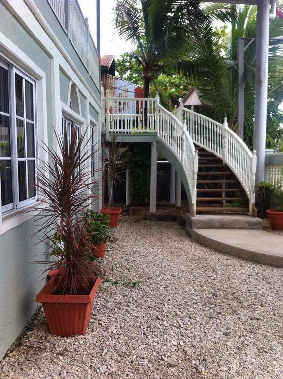 Cooper'S Inn Utila Δωμάτιο φωτογραφία